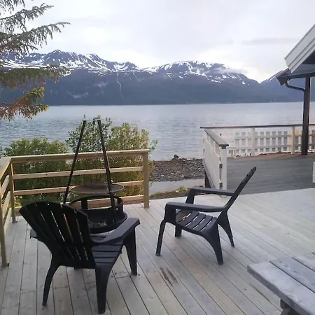 Idyllic Cabin With Sauna - Lyngen Alps Svensby