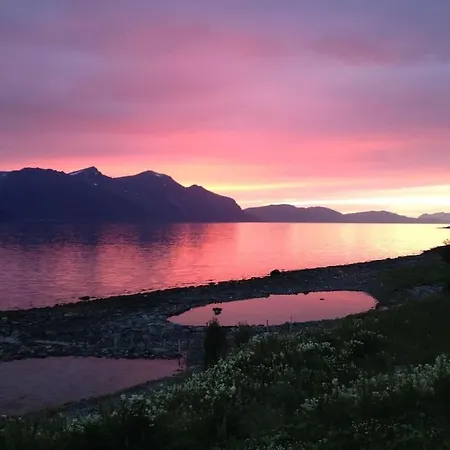 Holiday home Idyllic Cabin With Sauna - Lyngen Alps Svensby