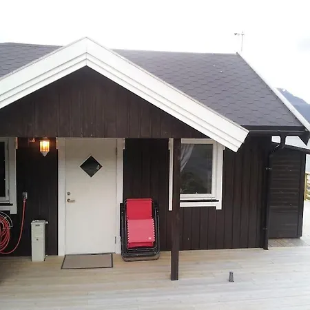Idyllic Cabin With Sauna - Lyngen Alps *