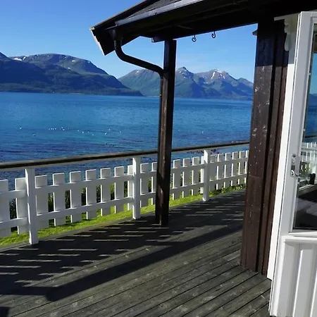 Idyllic Cabin With Sauna - Lyngen Alps Holiday home *